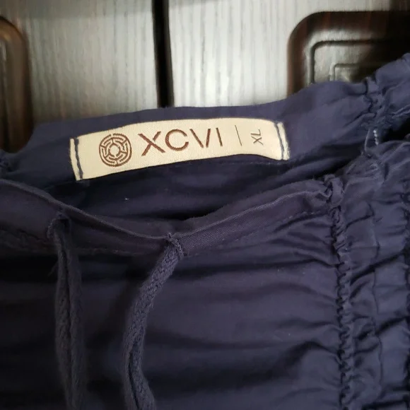 Like NEW! XCVI Double Shirred Panel Skirt In "Navy", Size XL - Picture 4 of 8